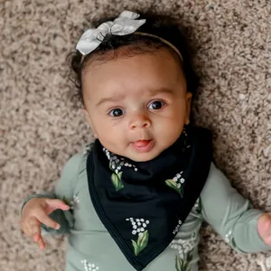 Bib in Midnight Lily