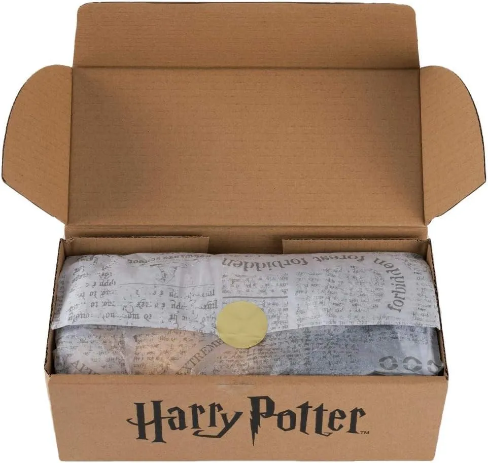 Eaglemoss Harry Potter Knit Craft Set Mittens & Slouch Socks Gryffindor