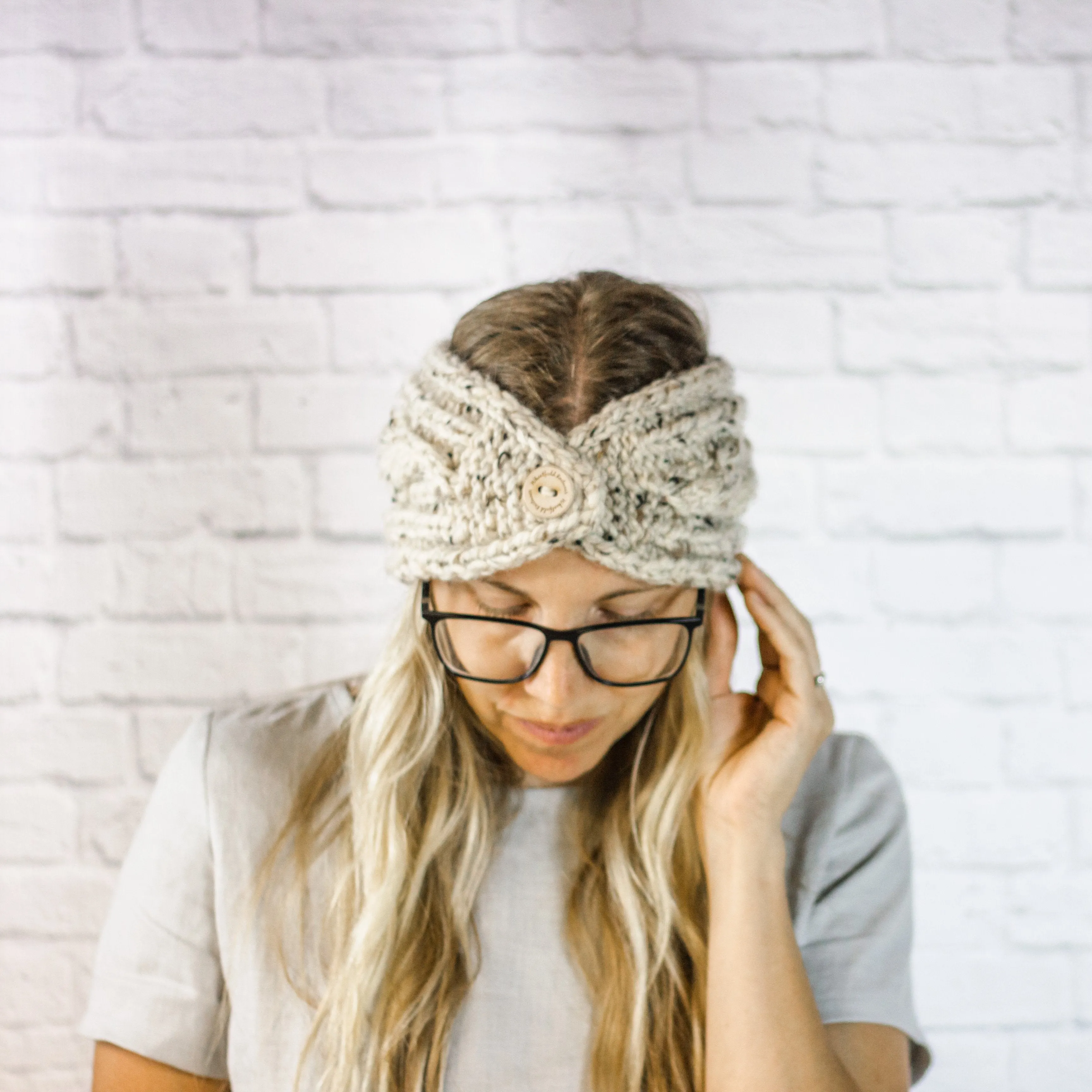 Ladies Extra Wide Knit Cabled Button Ear Warmer Headband in Oatmeal