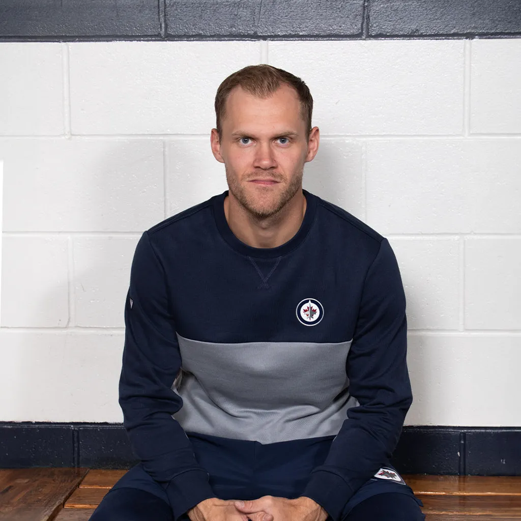 LEGACY INSIGNIA FLEECE CREW