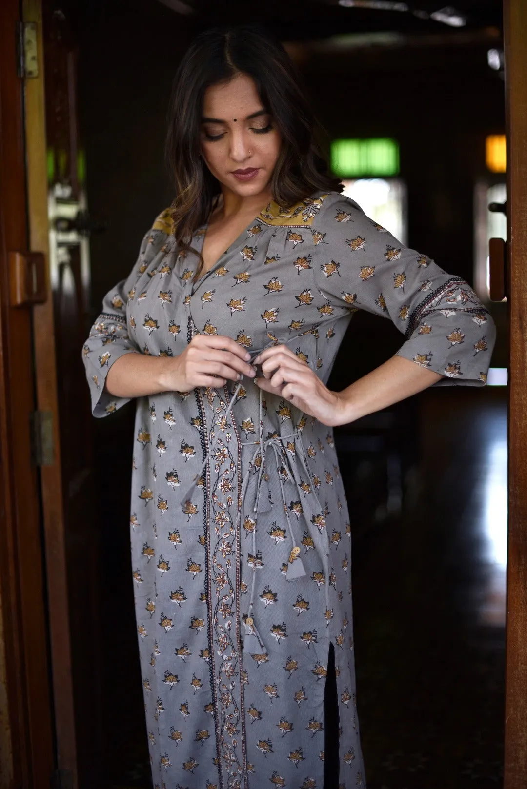 Taraasha Grey Dabu Block Print Cotton Kurta | Ray - Ethnic