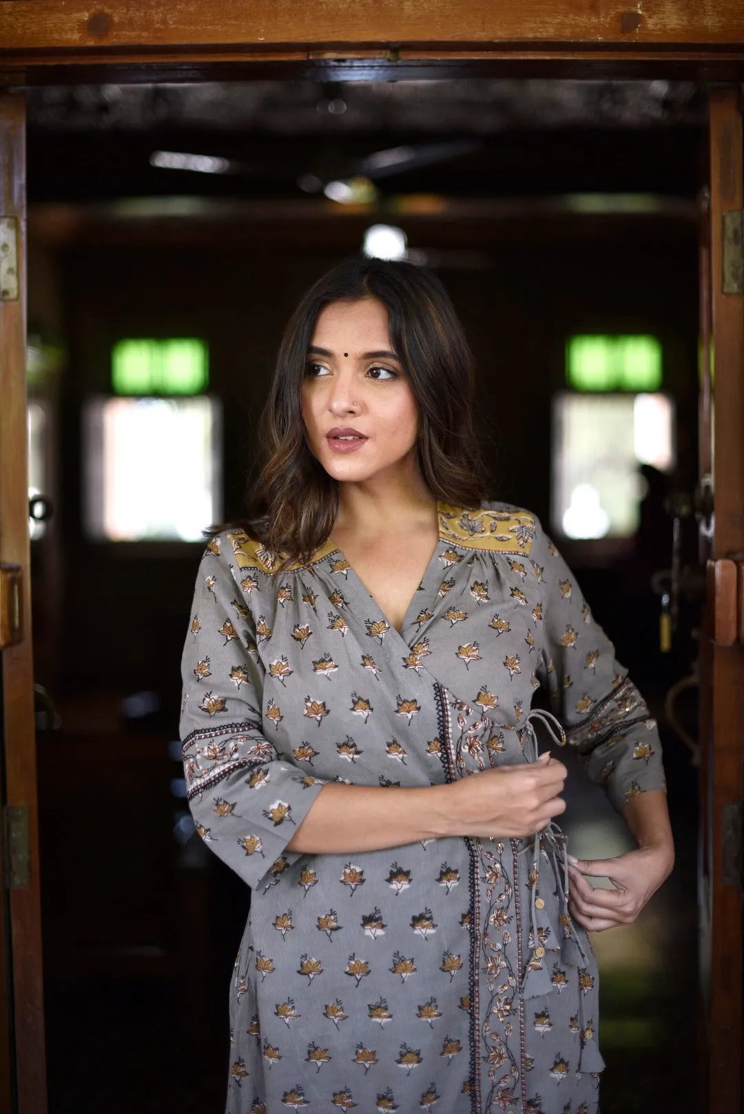 Taraasha Grey Dabu Block Print Cotton Kurta | Ray - Ethnic