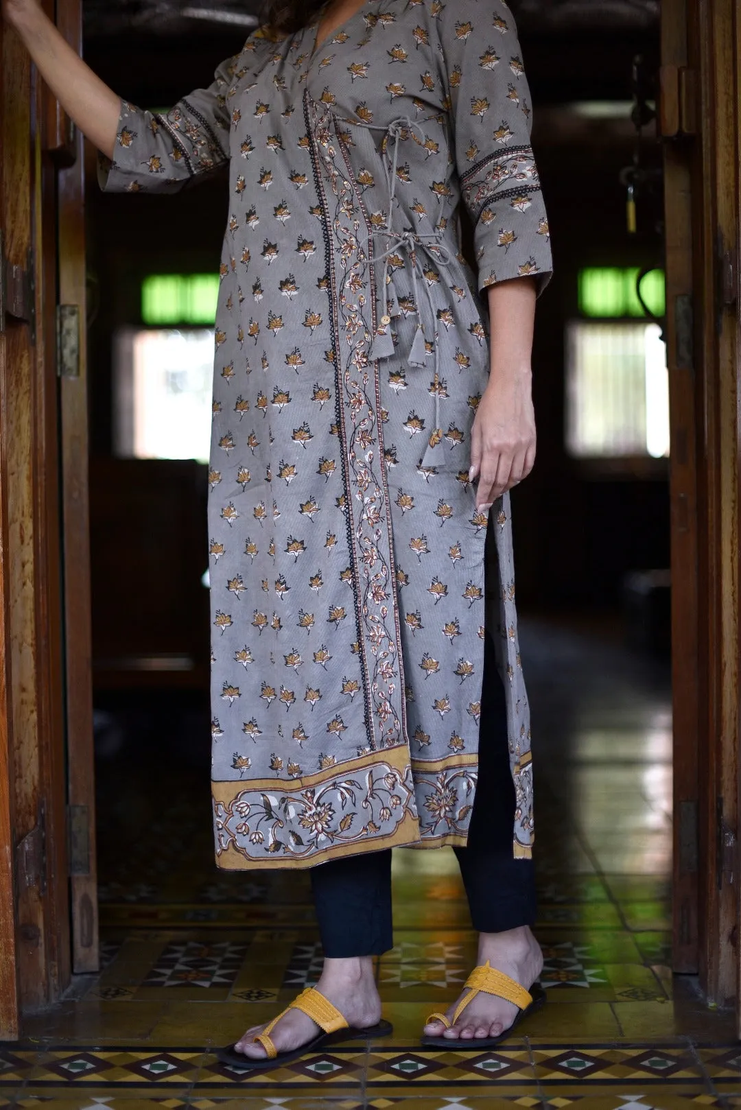 Taraasha Grey Dabu Block Print Cotton Kurta | Ray - Ethnic