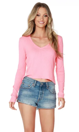 V-Neck Cropped Boxy Tee - Kisses